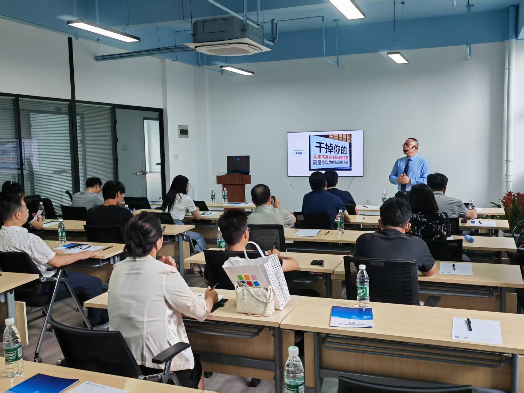 微信图片_20250811104230_150.jpg 微信图片_20250811104230_150.jpg